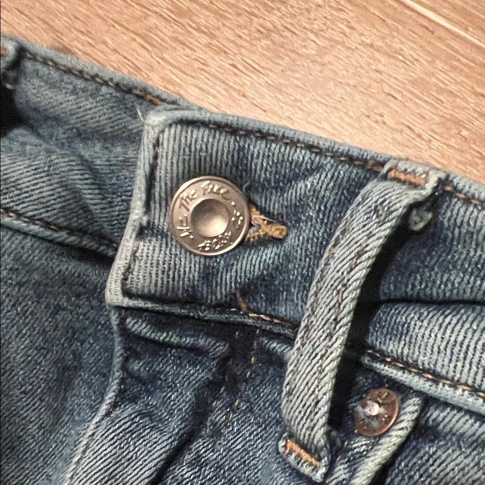 We The Free Size 28 Skinny Blue Jeans